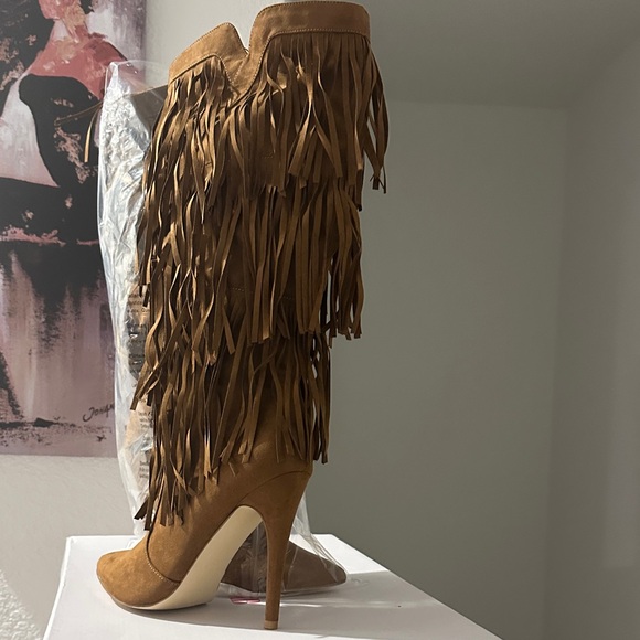 Brand New Fringe Tan High Heel Boots Size 11 - Picture 3 of 4